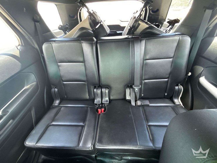 2016-ford-explorer-image-20