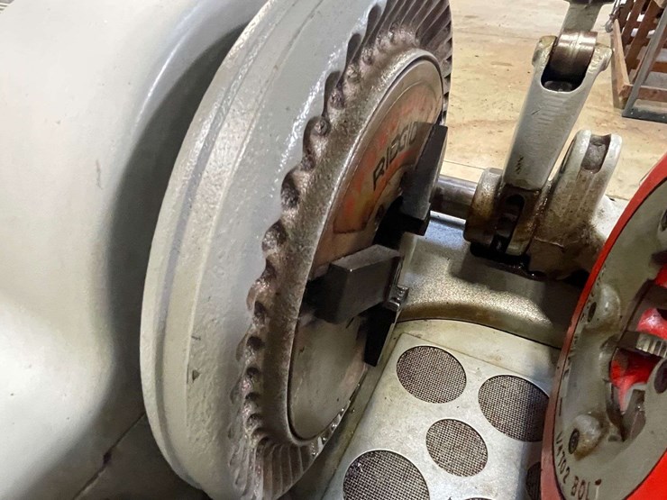 ridgid-535-pipe-threader-image-12
