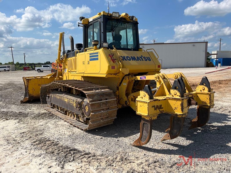 komatsu-d65px-18-image-3