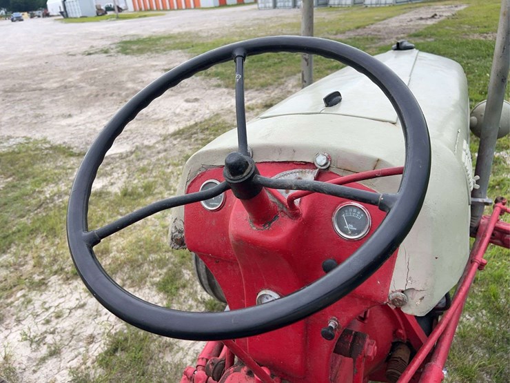 ford-8n-image-28