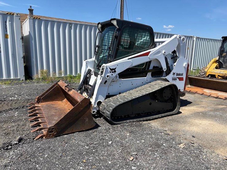 2015-bobcat-t650-image-2