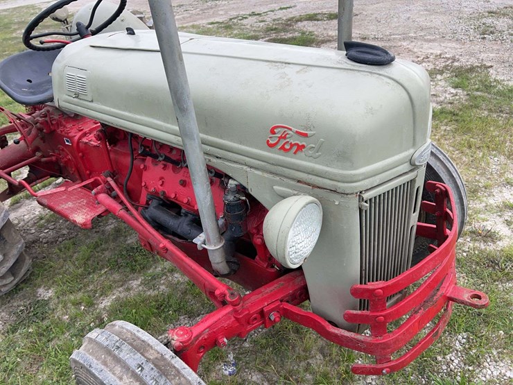 ford-8n-image-10