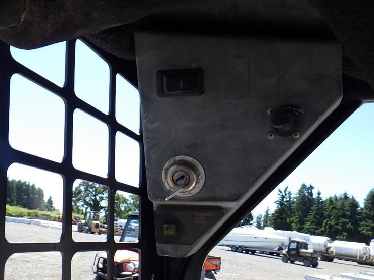 bobcat-753-image-25