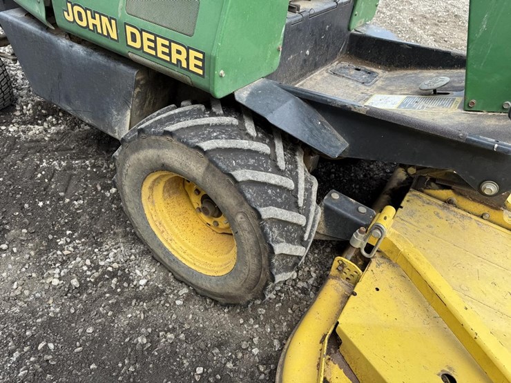john-deere-f935-image-10