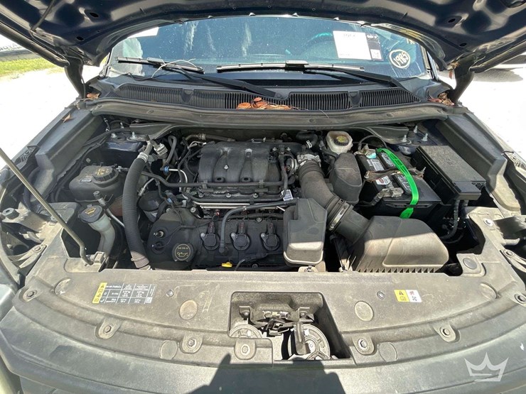 2016-ford-explorer-image-9