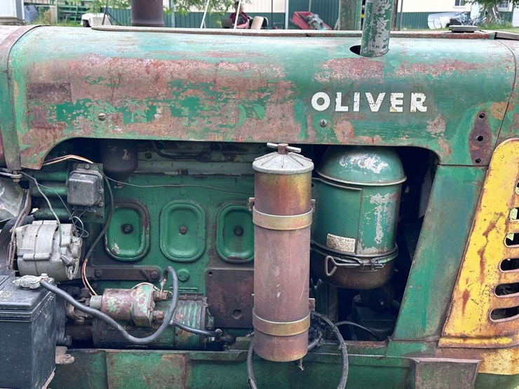1957-oliver-super-99-image-12