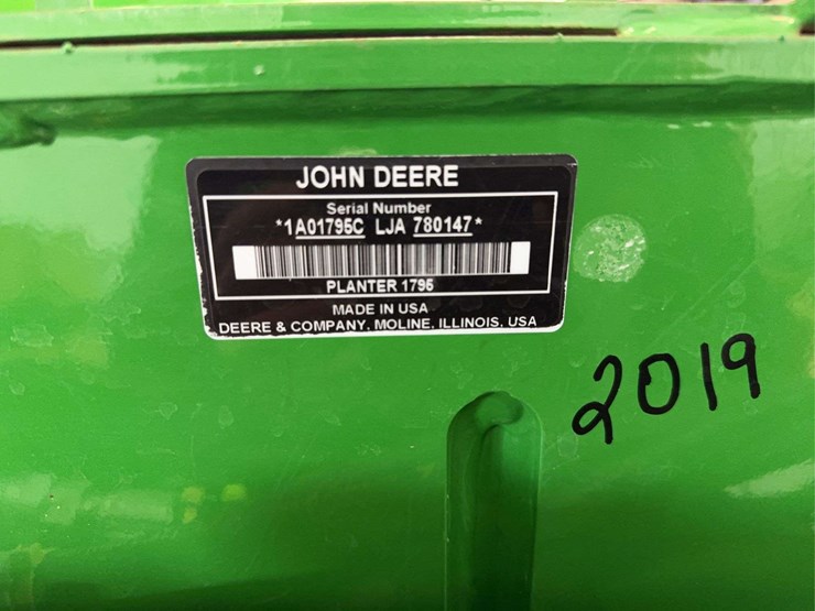 2019-john-deere-1795-image-76