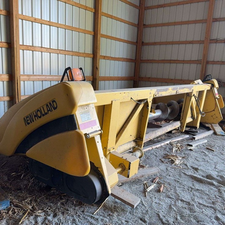 NEW HOLLAND 996