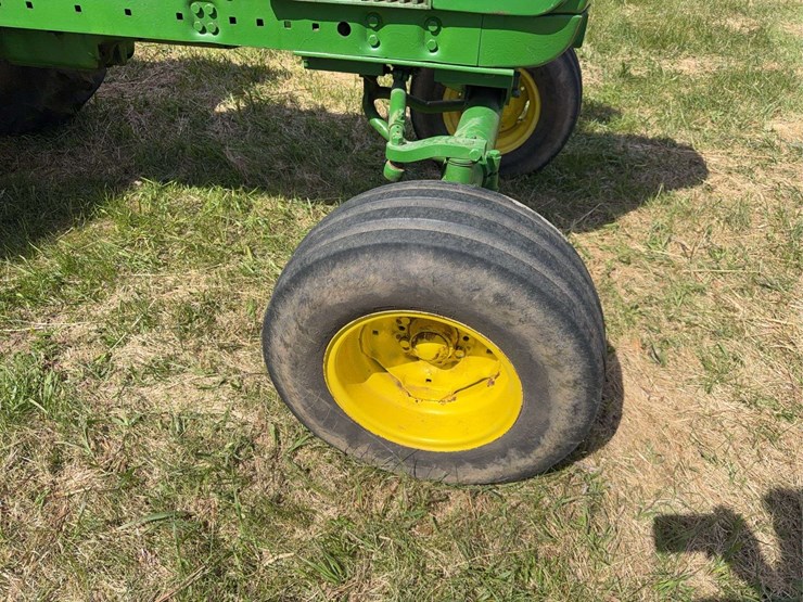 john-deere-4020-image-15