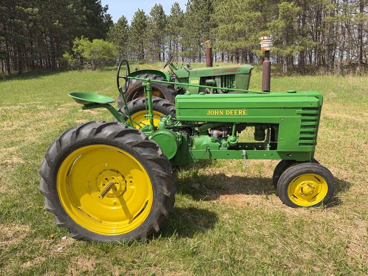 john-deere-h-image-2