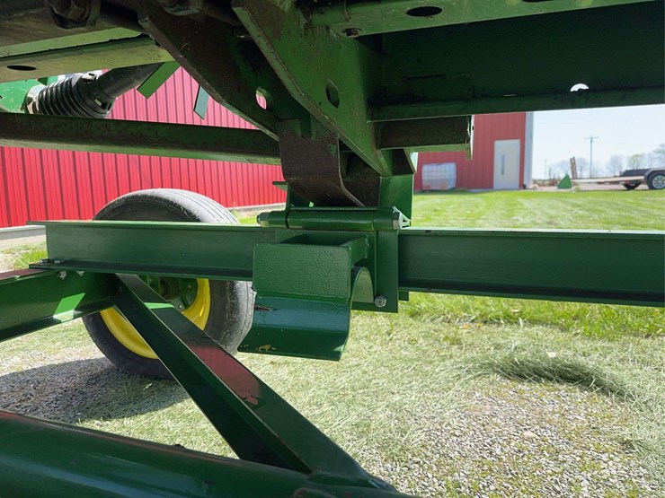 674-header-cart---setup-for-corn-head-or-platform-image-12