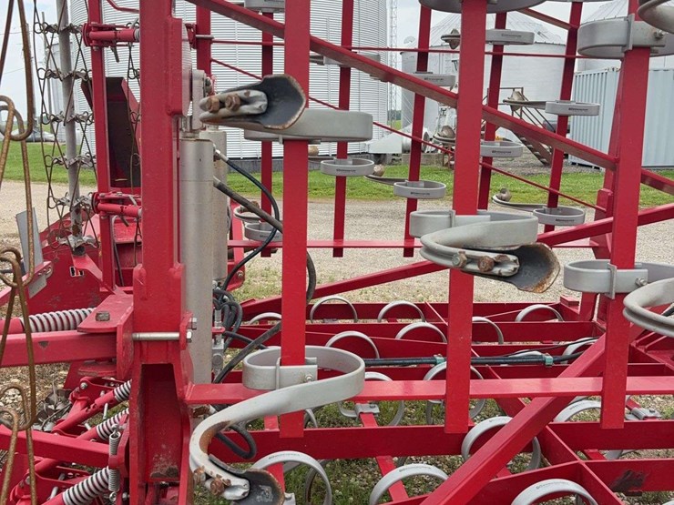 kongskilde-3pt-field-cultivator-image-7