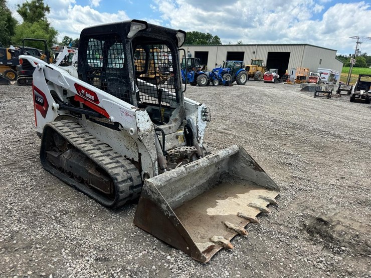 2022-bobcat-t550-image-8
