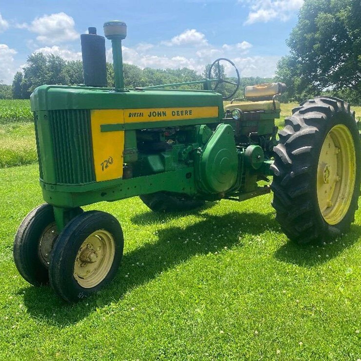 1958 JOHN DEERE 720
