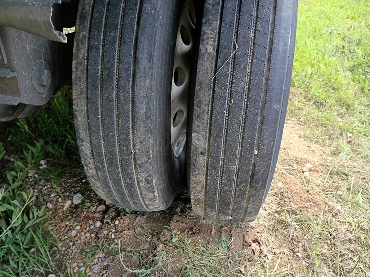 2010-timpte-hopper-bottom-image-23