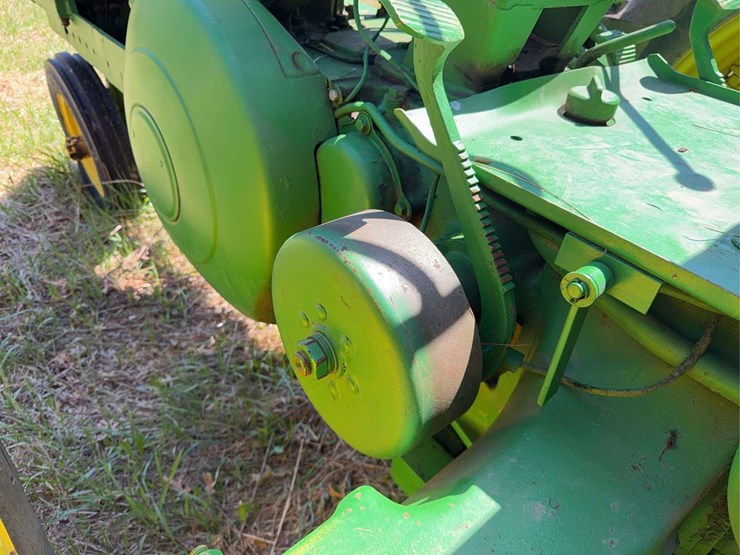 john-deere-630-image-37