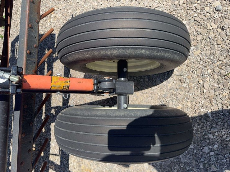remlinger-drh-26.5'-working-width-image-13