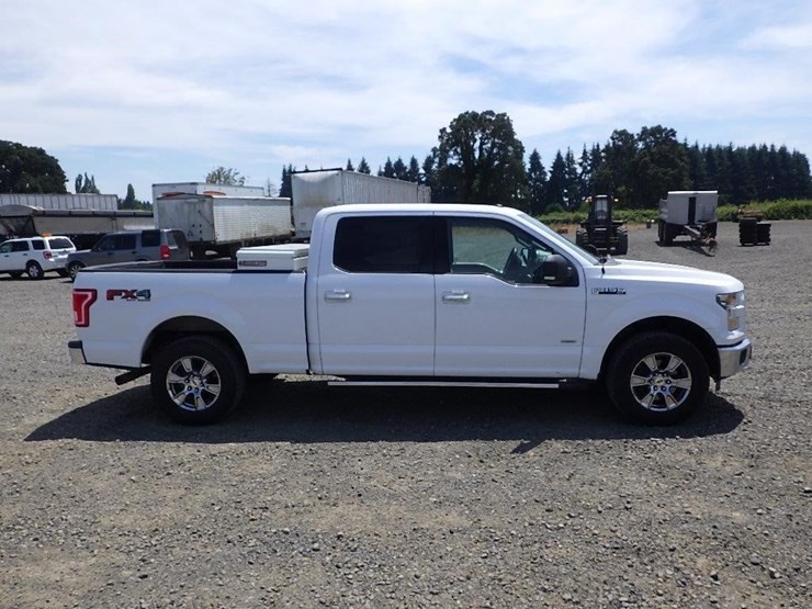 2016-ford-f150-xlt-image-4