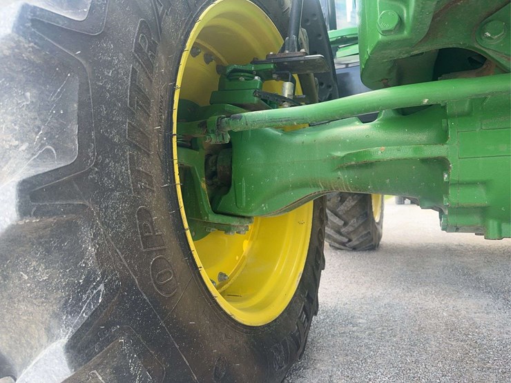 2012-john-deere-7260r-image-37