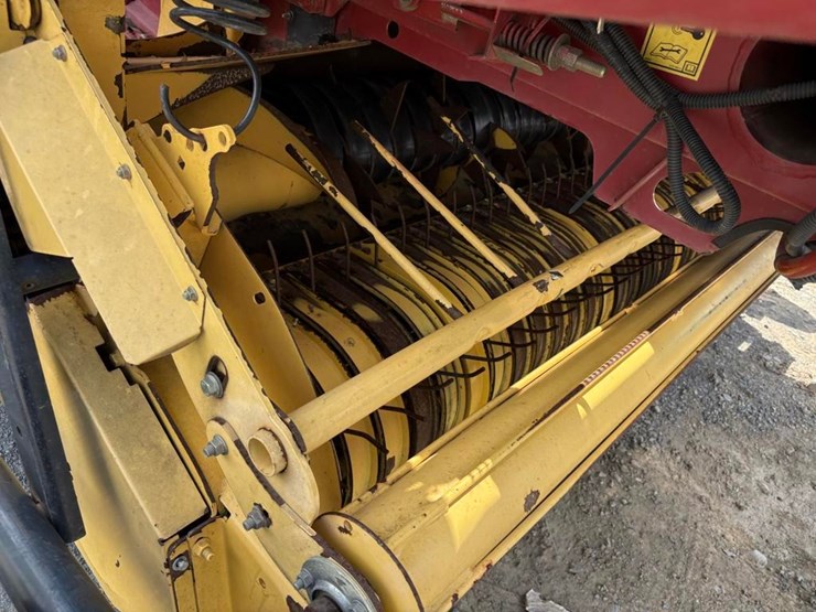 new-holland-450-image-8