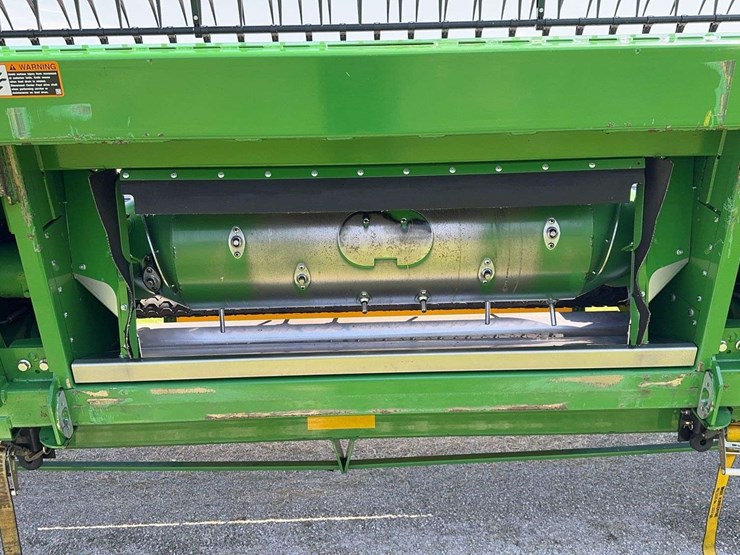 2018-john-deere-635fd-image-11