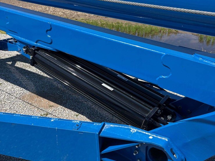 2022-brandt-13x90xl-swing-away-auger,-hyd-raise-swing-away,-540pto,-less-than-60,000-bushel-ran,-s/n--4905-image-9