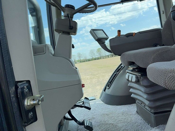 2012-john-deere-7260r-image-16