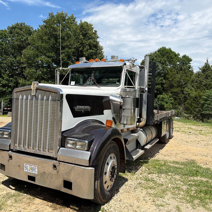 1993 KENWORTH W900