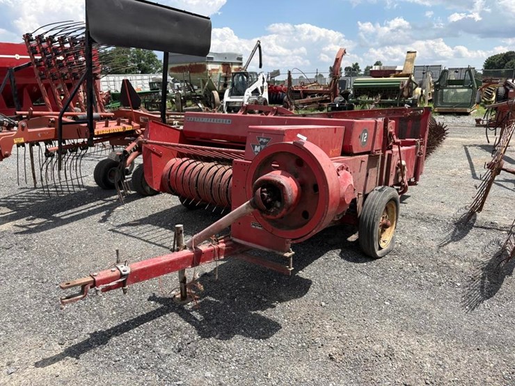massey-ferguson-12-image-2