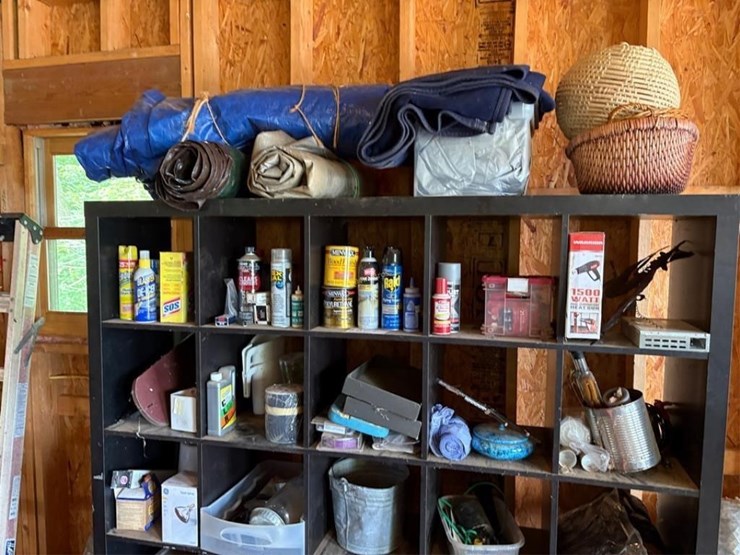 shelf-&-contents.-tarps,-baskets,-etc-image-3
