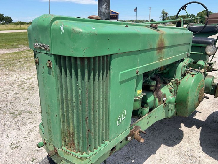 john-deere-60-image-11