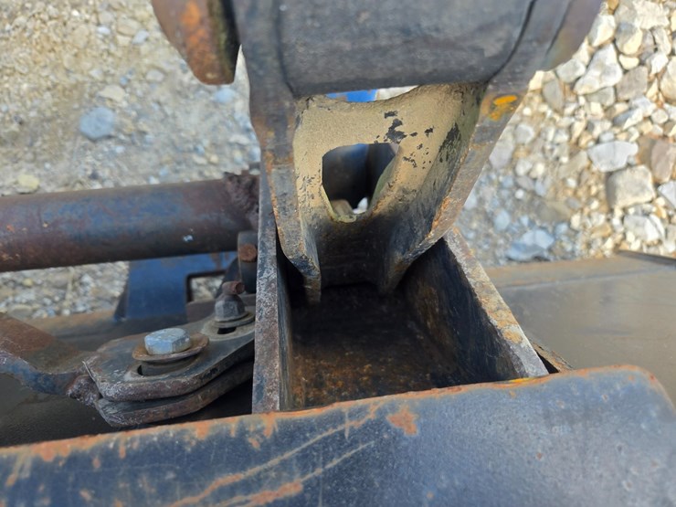 new-holland-t4030-image-59