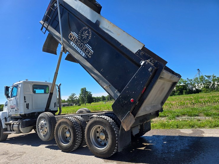 2018-western-star-4700-image-51