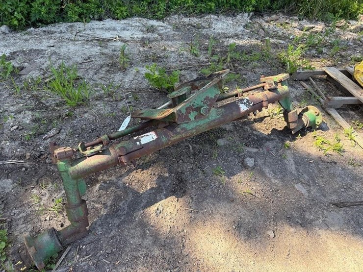 john-deere-4010-image-1