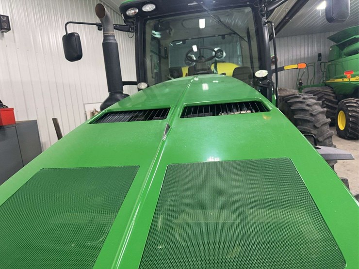 2013-john-deere-8285r-image-81