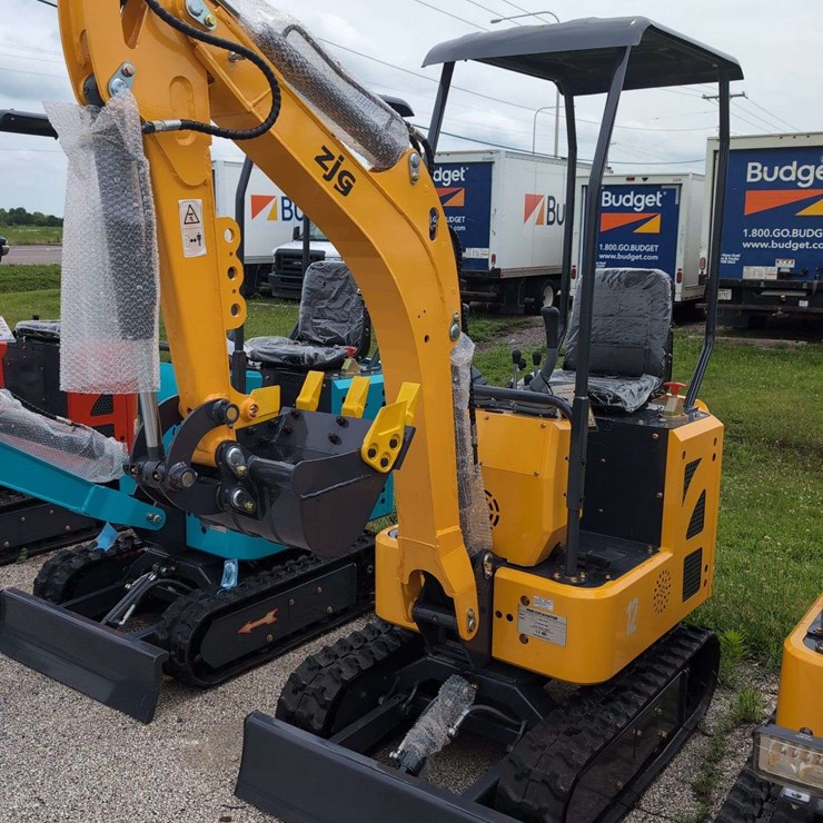 ZJG Mini Excavator ZJ-12 - Yellow