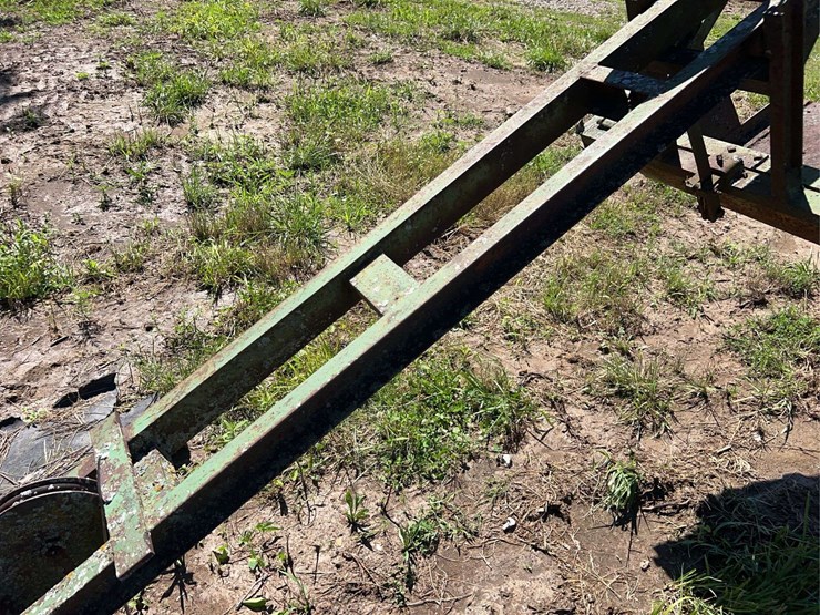 john-deere-26-image-13