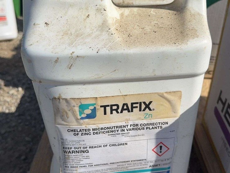 trafix--sulfur/zinc---qty.-2---2.5-gal-jugs-image-1