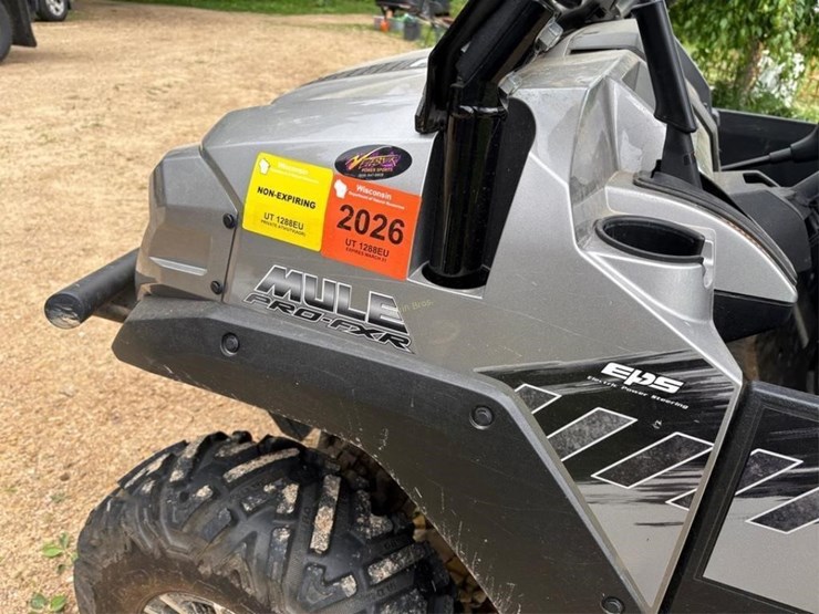 2020-kawasaki-mule-820-pro-fxr-utv-image-7
