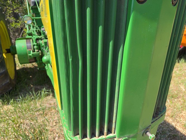 john-deere-630-image-26