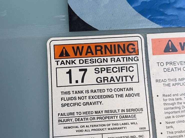 2500-gal-ace-roto-mold-poly-tank-w/-2”-bung-image-2