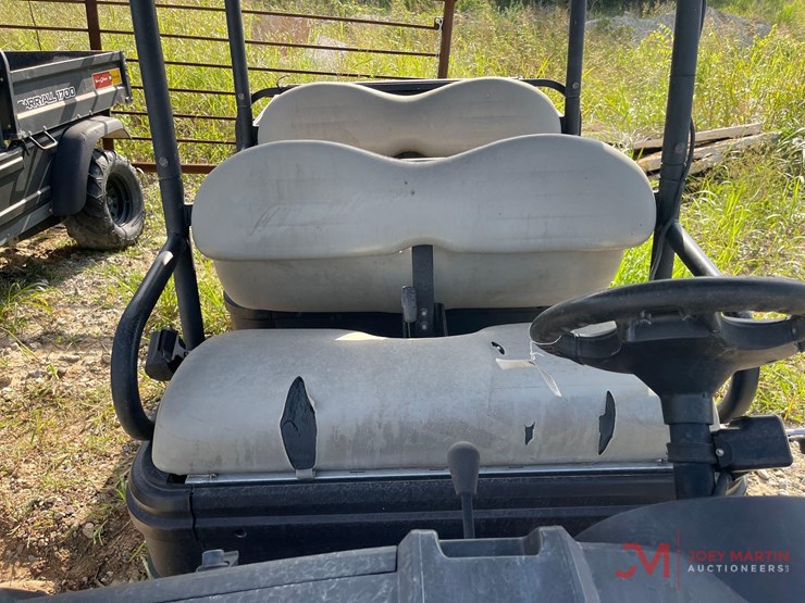 club-car-carryall-1700-image-8