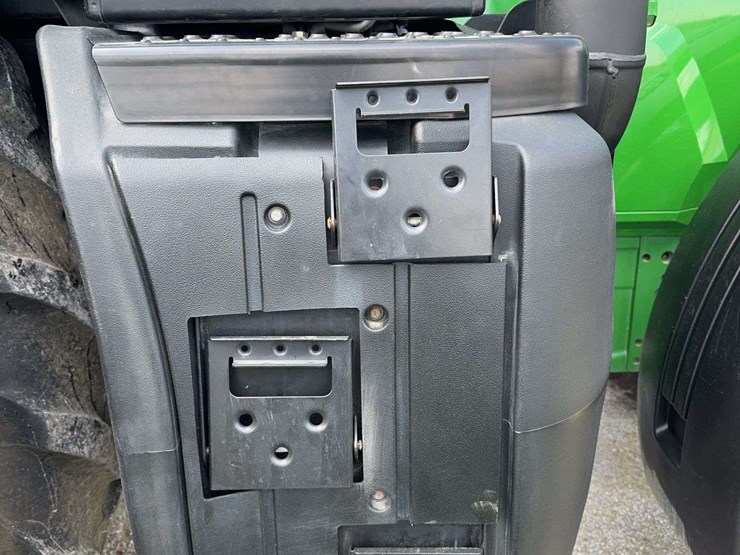 2012-john-deere-7260r-image-13