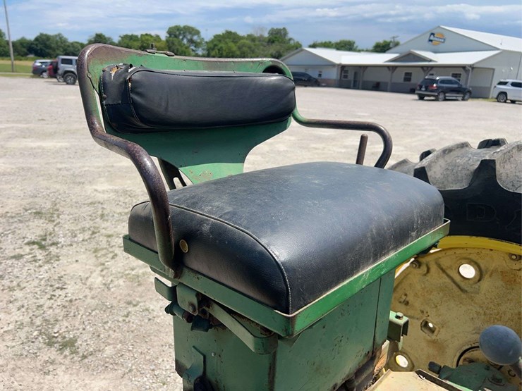john-deere-60-image-26