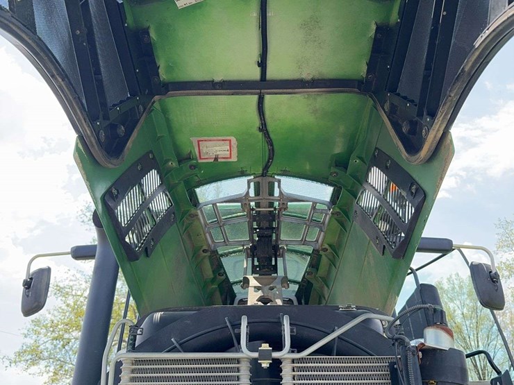 2012-john-deere-7260r-image-58