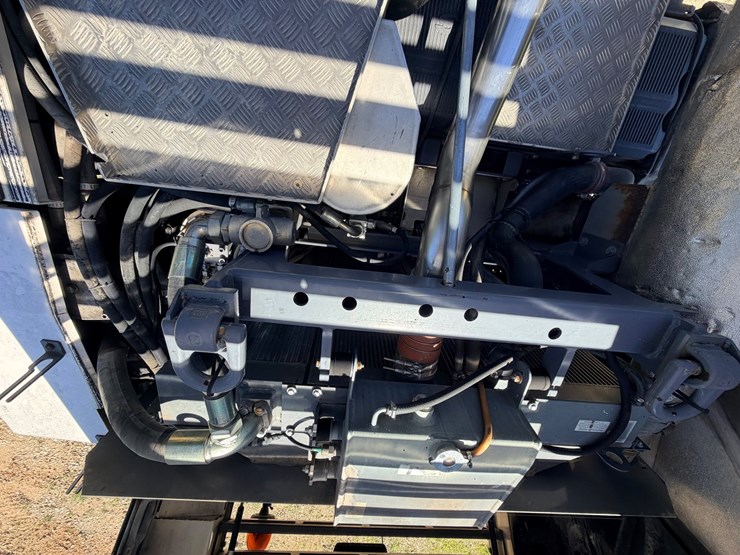 2011-wirtgen-w200-image-38