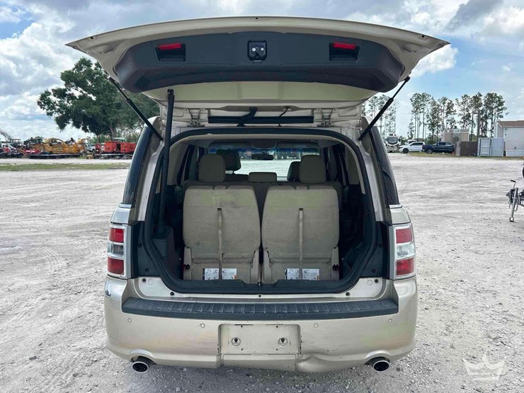 2018-ford-flex-image-23