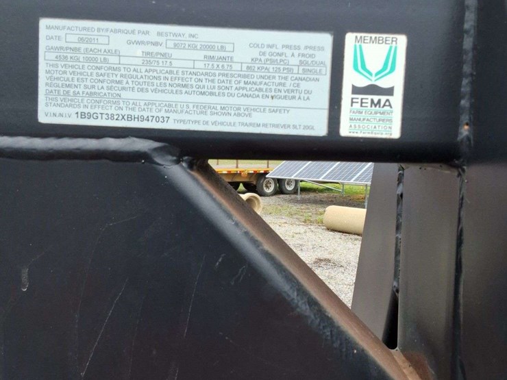 2011-bestway-hyd.-gooseneck-3pt-or-head-mover-trailer-image-12