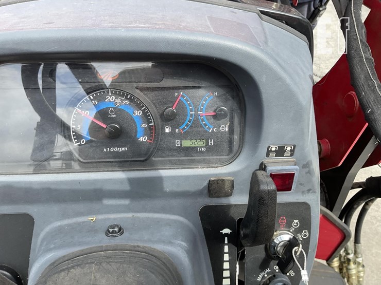 2019-mahindra-2638-hst-image-16