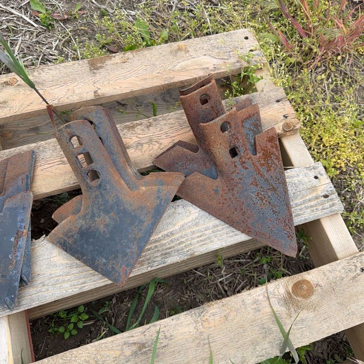Shovels - Qty 22